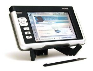 113480-nokia-770-internet-tablet-angle-in-case