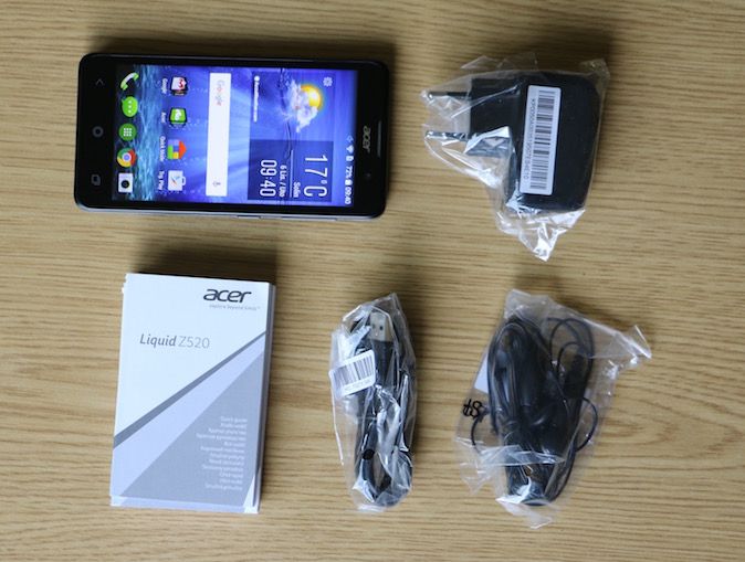 Acer Liguid Z520 pakiranje