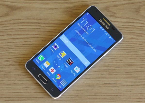 Samsung Galaxy Alpha recenzija