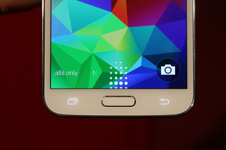 Samsung-Galaxy-S5-leaks-ahead-of-event-1