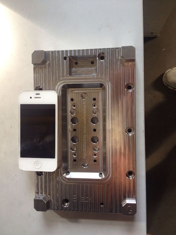 iPhone-6-chassis-mold-dimensions-2